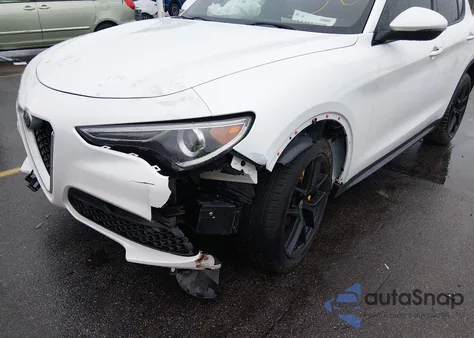 2018 Alfa Romeo Stelvio Ti Sport Awd z USA, uszkodzony, nr VIN ZASFAKNNXJ7C01461
